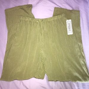 GREEN PANTS